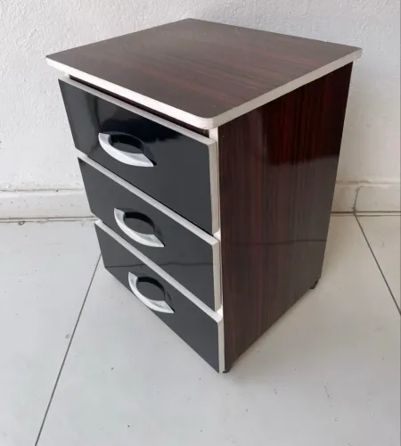 Mesa de cabeceira