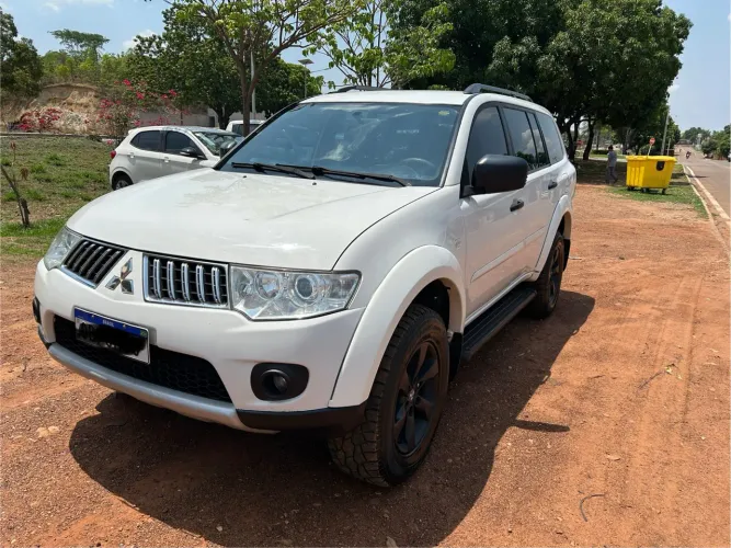Mitsubishi Pajero Dakar 3.2 4X4 T.i. Dies. 5P Aut. 2012