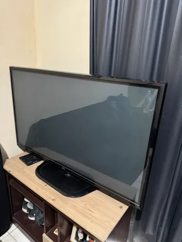 Tv 50 polegadas (não é smart)