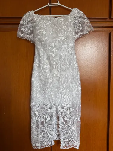 Vestido em renda branco para casamento no civil ou batizado