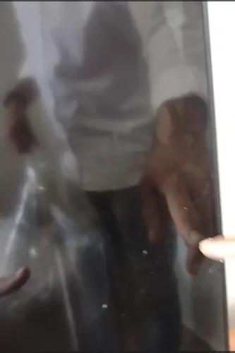 Tv nunca usada mas com tela trincada