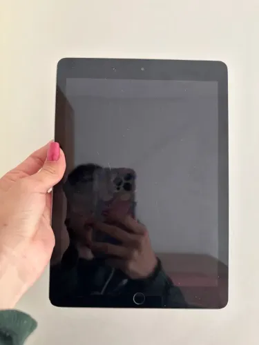 Ipad 6 Geração - Semi Novo