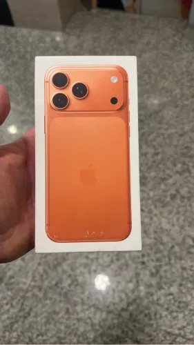 iPhone 17 pro max