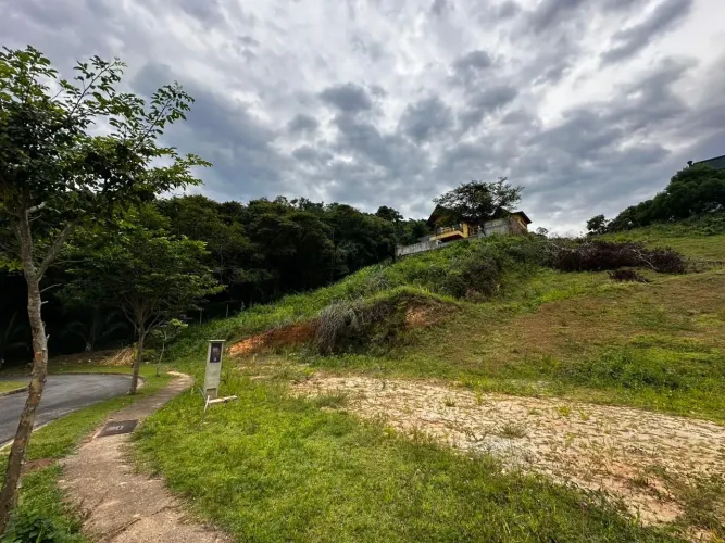 Lote/Terreno em Condomínio Itaporã