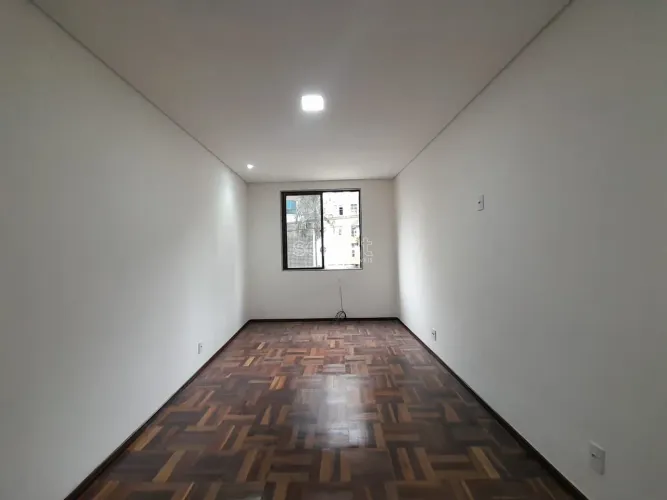 Apartamento com 3 quartos para locação no Centro