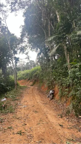 Oportunidade TERRENO EM ÁGUAS MORNAS - 1.000 m² (Oportunidade)