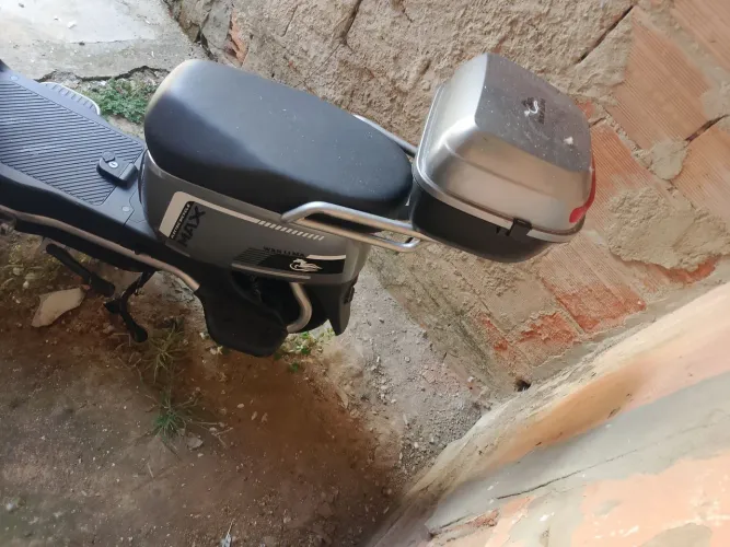 Moto elétrica z4