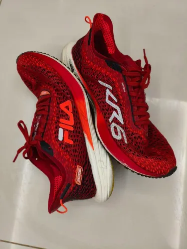 Tênis Fila KR6 vermelho 40