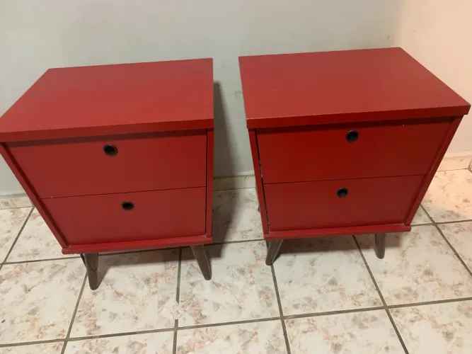 Vende ser mesa de cabeceira 