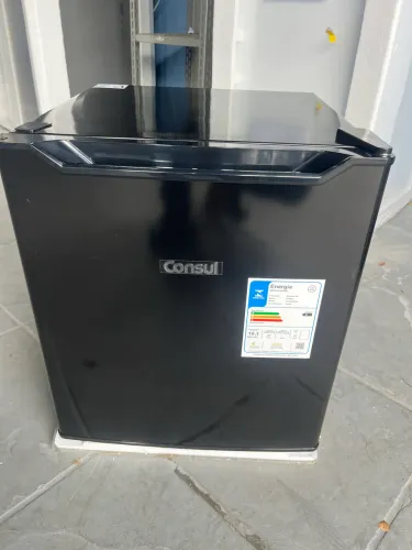 Frigobar Consul 47 litros novo