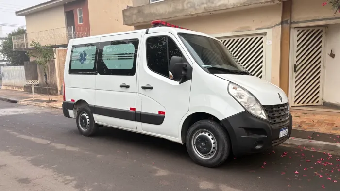 Renault Master 2.3 DCI STD Medio 16L Diesel 2015