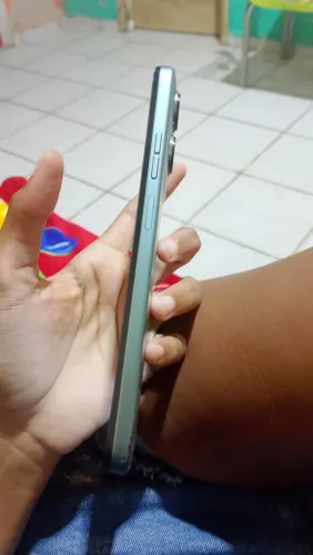 Celular motog35 