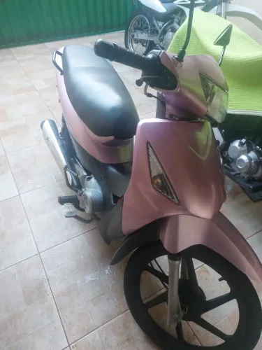 Biz 125 es