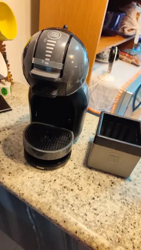 Cafeteira Dolce Gusto