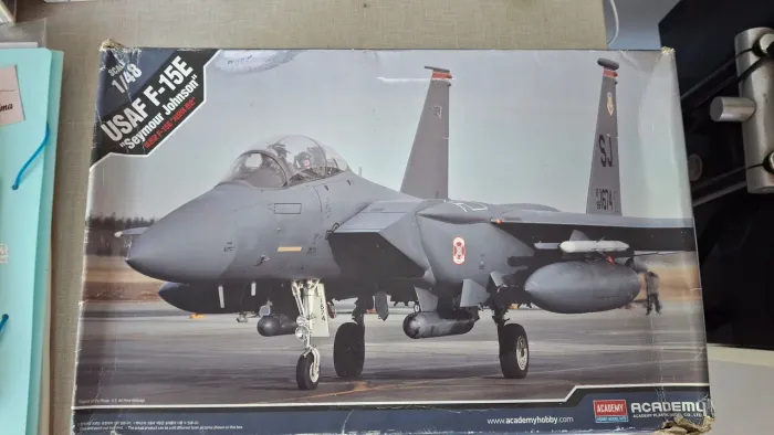 Kit de plastimodelismo F15 Seymour Johnson, escala 1:48, Academy.