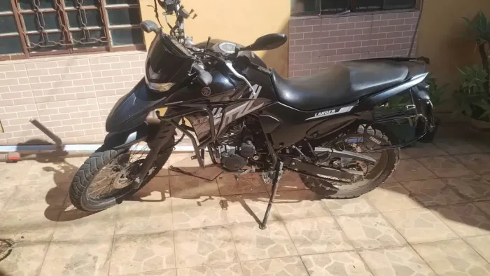 Vendo ou troco por xj Hornet cb500x