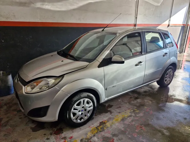 Ford Fiesta 1.0 8V Flex/class 1.0 8V Flex 5P 2014