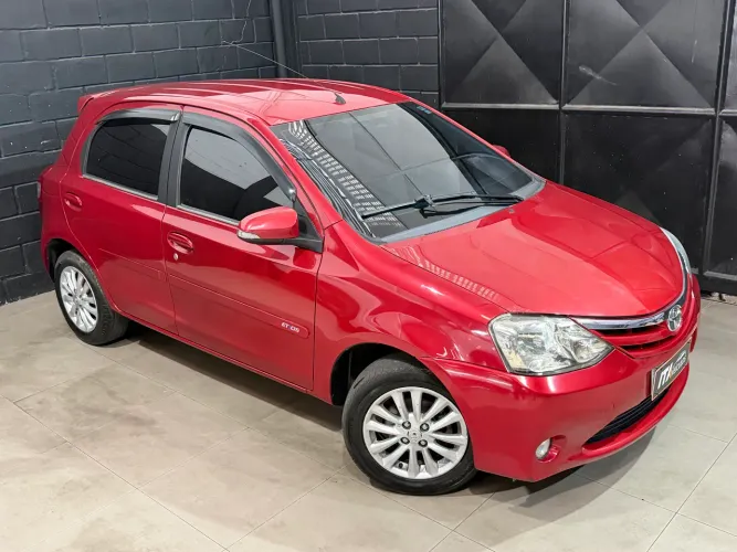 Toyota Etios XLS 1.5 Flex 16V 5P Mec. 2016