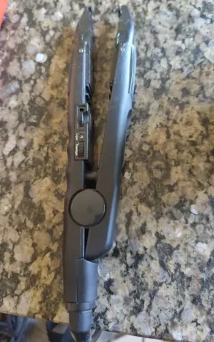 Pinça para mega hair/ Alongamento dia fios ( acompanha 2 fitas de queratina e alicate)