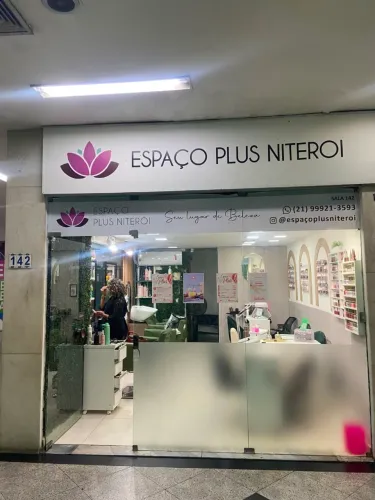 Salao de beleza em icarai procura. Manicure/pedicure/ nail designer
