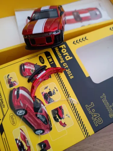 Mustang gt 1/43