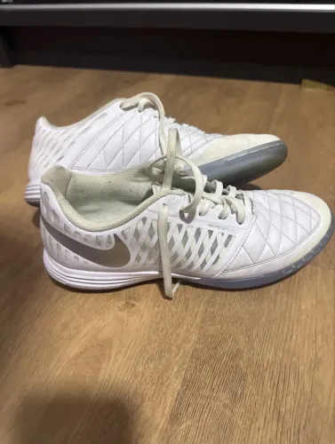 Chuteira Futsal Nike lunar gato