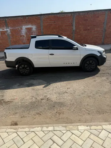 Volkswagen Saveiro Robust 1.6 Total Flex 16V CD 2024