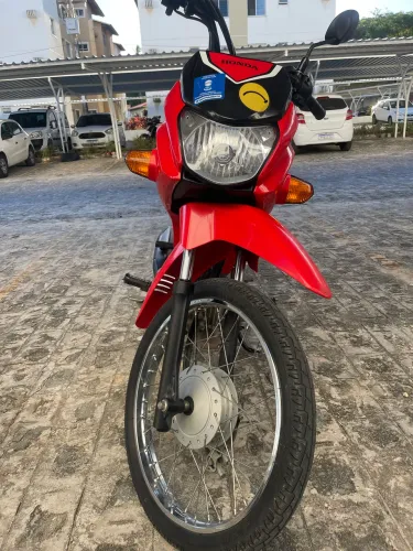 Vendo moto pop, ano 2024
