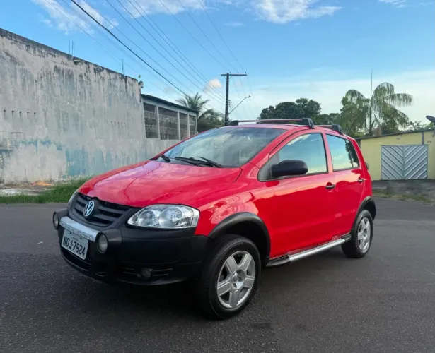 Volkswagen Crossfox 1.6 MI Total Flex 8V 5P 2009