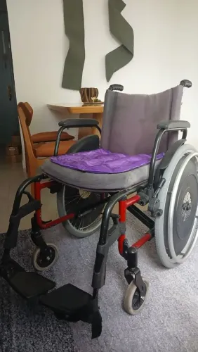 CADEIRA DE RODAS 48cm, dobrável, alumínio