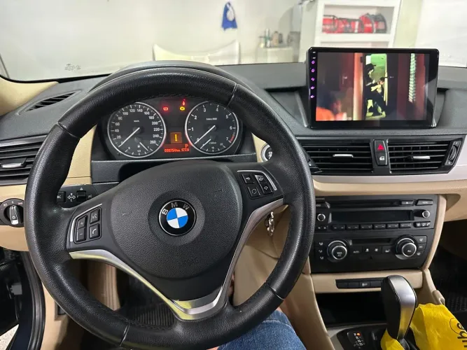 Multimidia BMW 