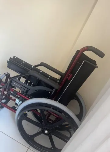 Cadeira de rodas neurológica 