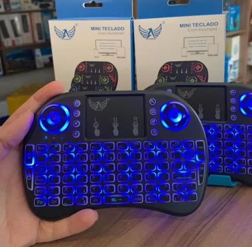 Mini teclado com leds