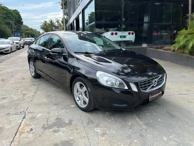 Volvo S60 T-4 1.6 180cv 4P 2011