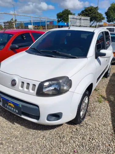 Fiat Uno Vivace Celeb. 1.0 EVO F.flex 8V 5P 2014