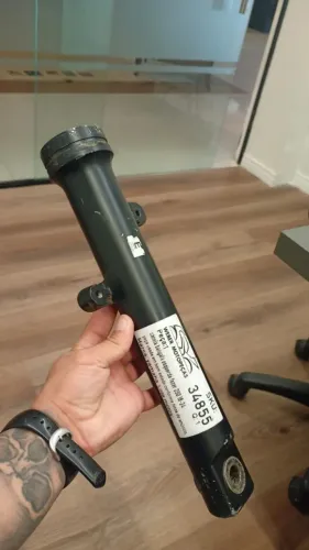 Copo/Canela da bengala(YAMAHA ORIGINAL) Fz25/2018 em diante.