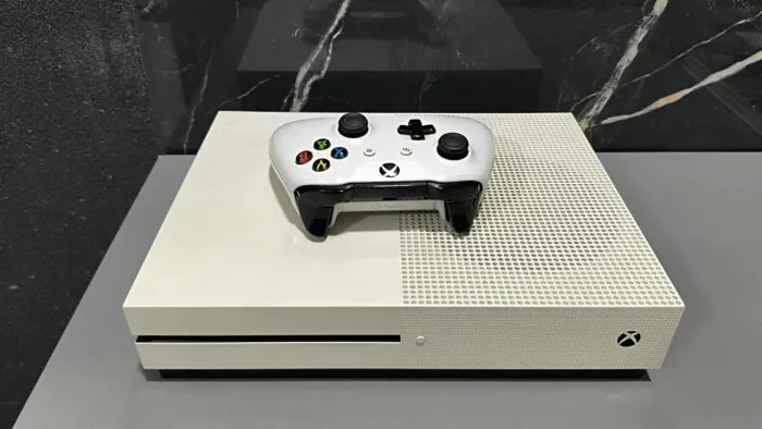 Xbox one S 500Gb