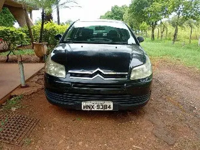 Citroen C4 Pallas GLX 2.0/2.0 Flex 16V Mec. 2010