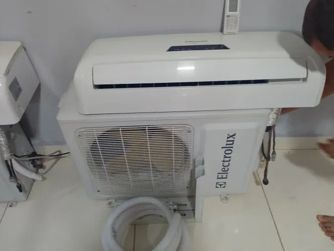 Ar condicionado 9000 já limpo e revisado