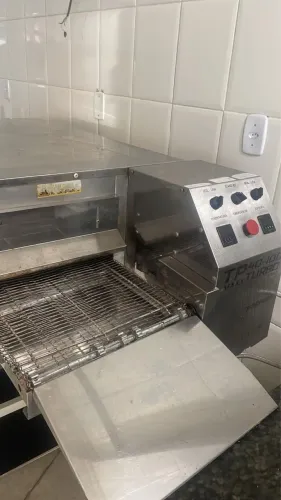Forno Tecnopizza esteira 45/100 semi novo