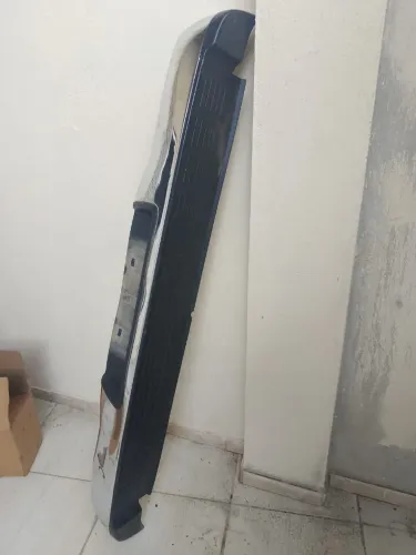 Para-choque Hilux s10 até 2015
