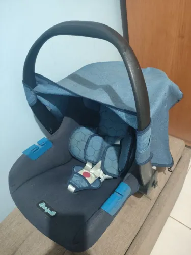 Bebê conforto Burigotto 