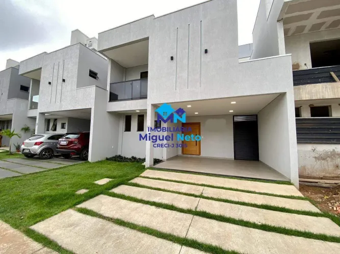 Sobrado no Recanto do Bosque com 3 Suítes