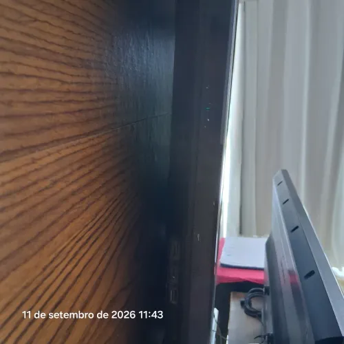 Tv para retirada de peças 