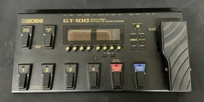 Venda Pedaleira BOSS GT100