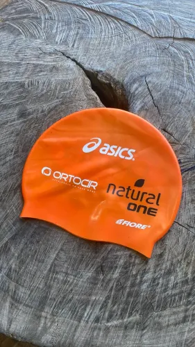 Touca de natação asics