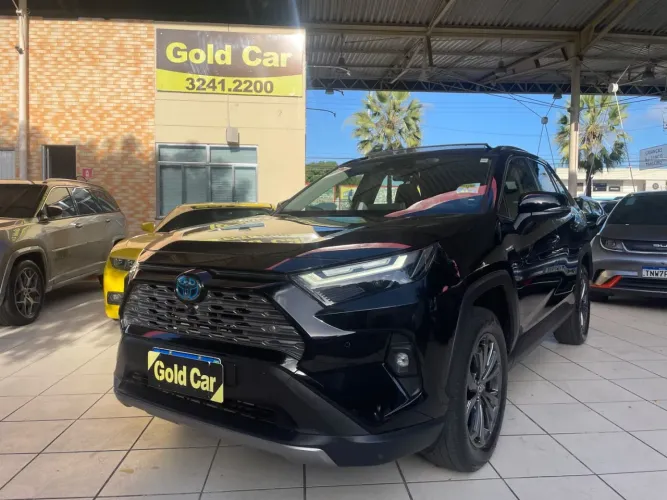 Toyota RAV4 2.0 High 4X2 16V Aut. 2024
