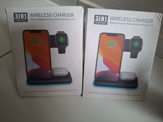 CARREGADOR POR INDUÇÃO 3 em 1 SmartWatch, IPhone e Airpods Pro
