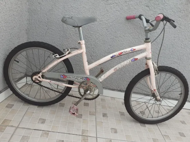 Bicicleta antiga Caloi Ceci aro 20