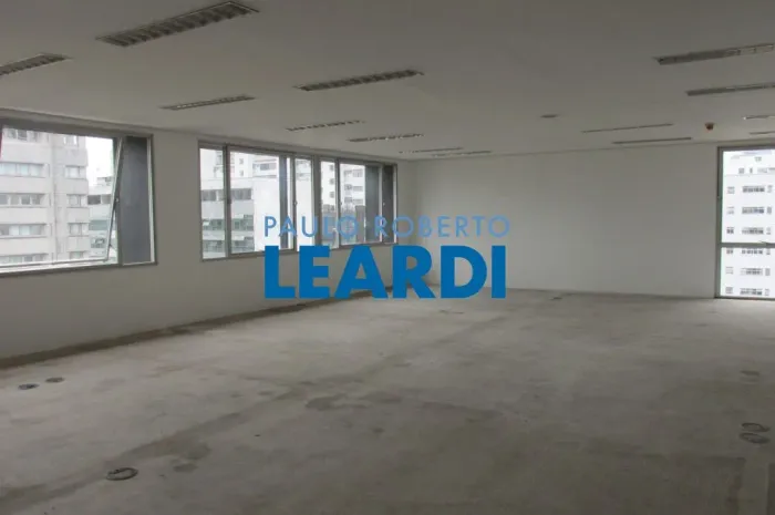 CONJ. COMERCIAL - JARDIM PAULISTA - SP
